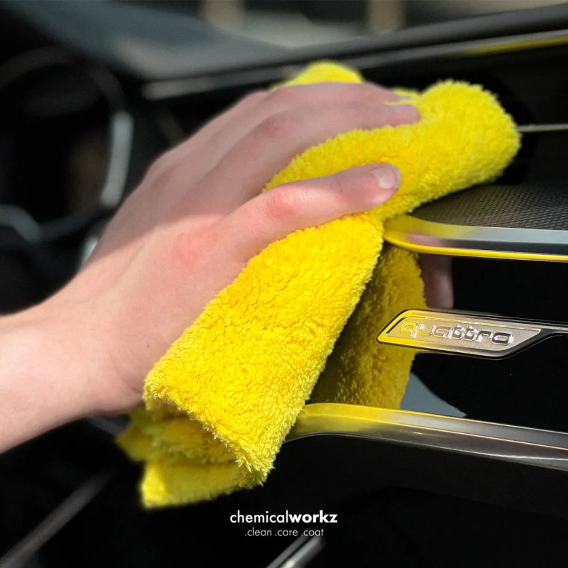 Плюшева мікрофібра ChemicalWorkz Edgeless Soft Touch Towel Gold, 40x40 см